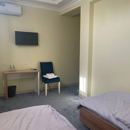 Hotel Plus 1 Самарканд Екстериор снимка